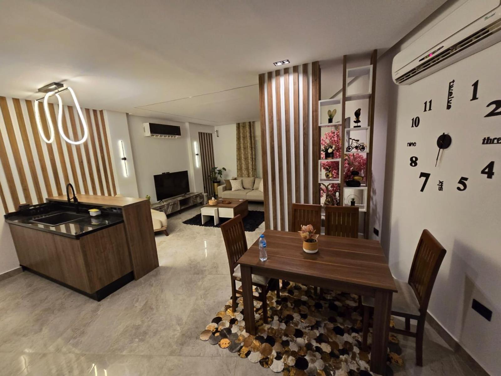 Cozy 2-room Stylish