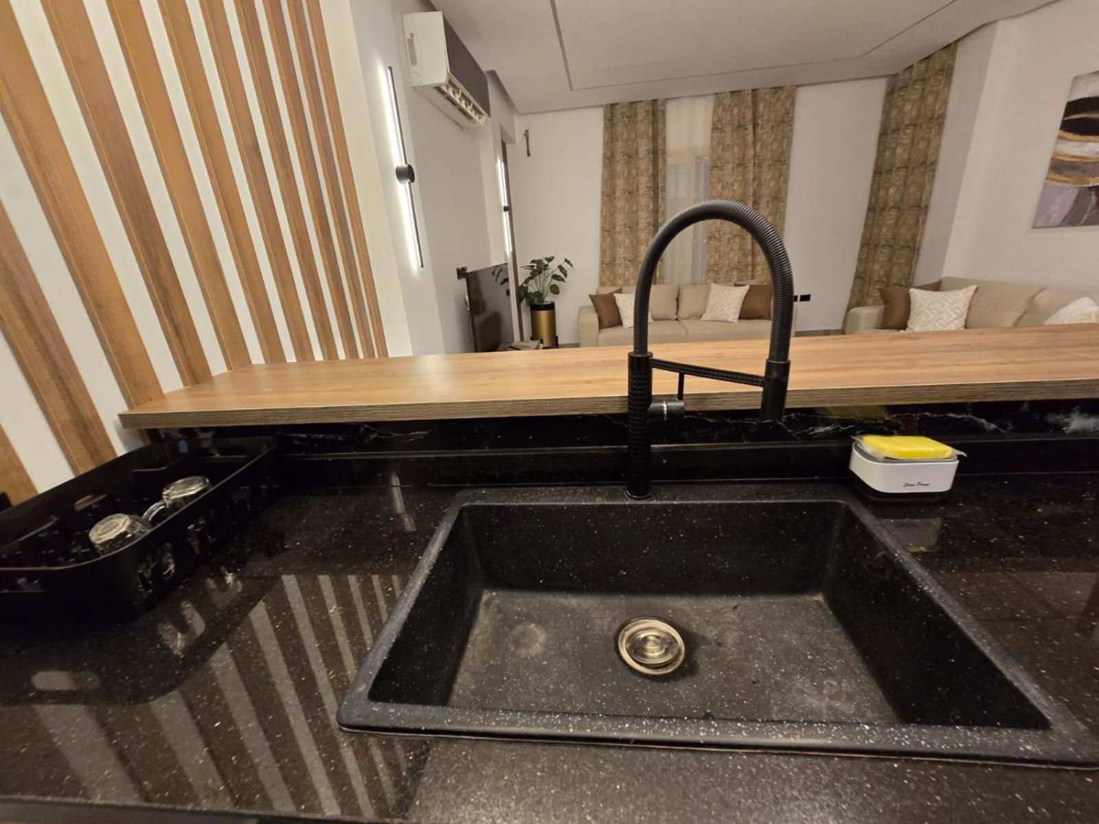 Cozy 2-room Stylish Apartment Kairo